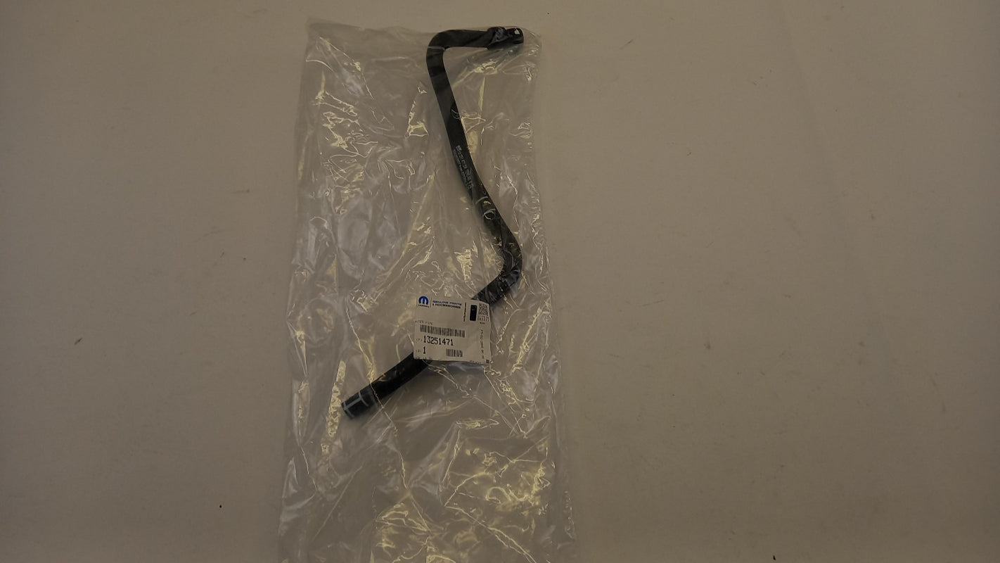 Original OE OPEL radiator hose 13251471 