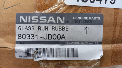 Original NISSAN Qashqai J10 Fensterführung vorne links 80331JD00A