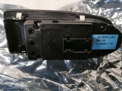 Original BMW 1er E87 Fensterheberschalter schwarz Fahrerseite 61319216541