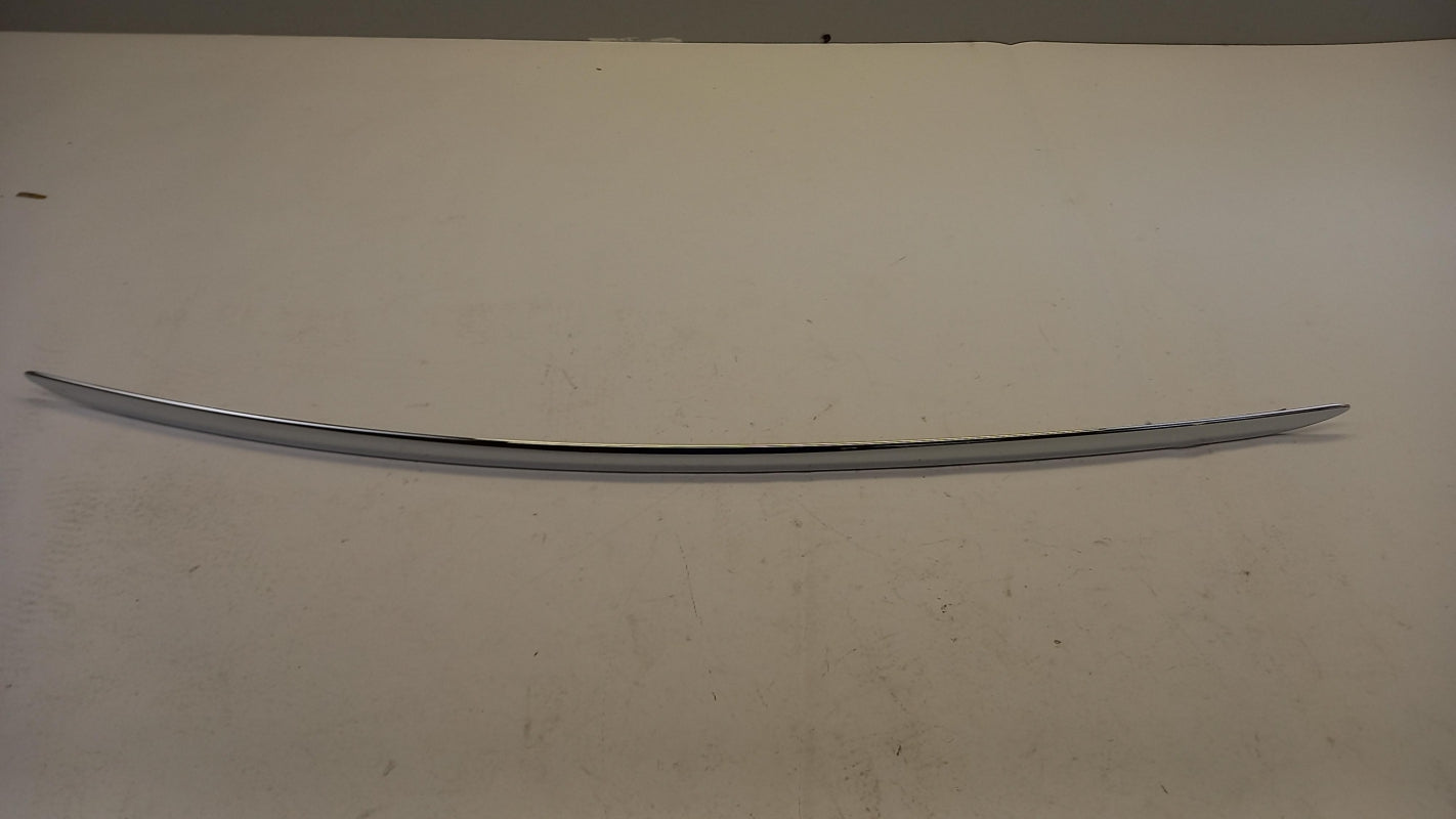 Original TOYOTA Yaris Hybrid Heckklappe Zierleiste chrom unten PW4050D00001