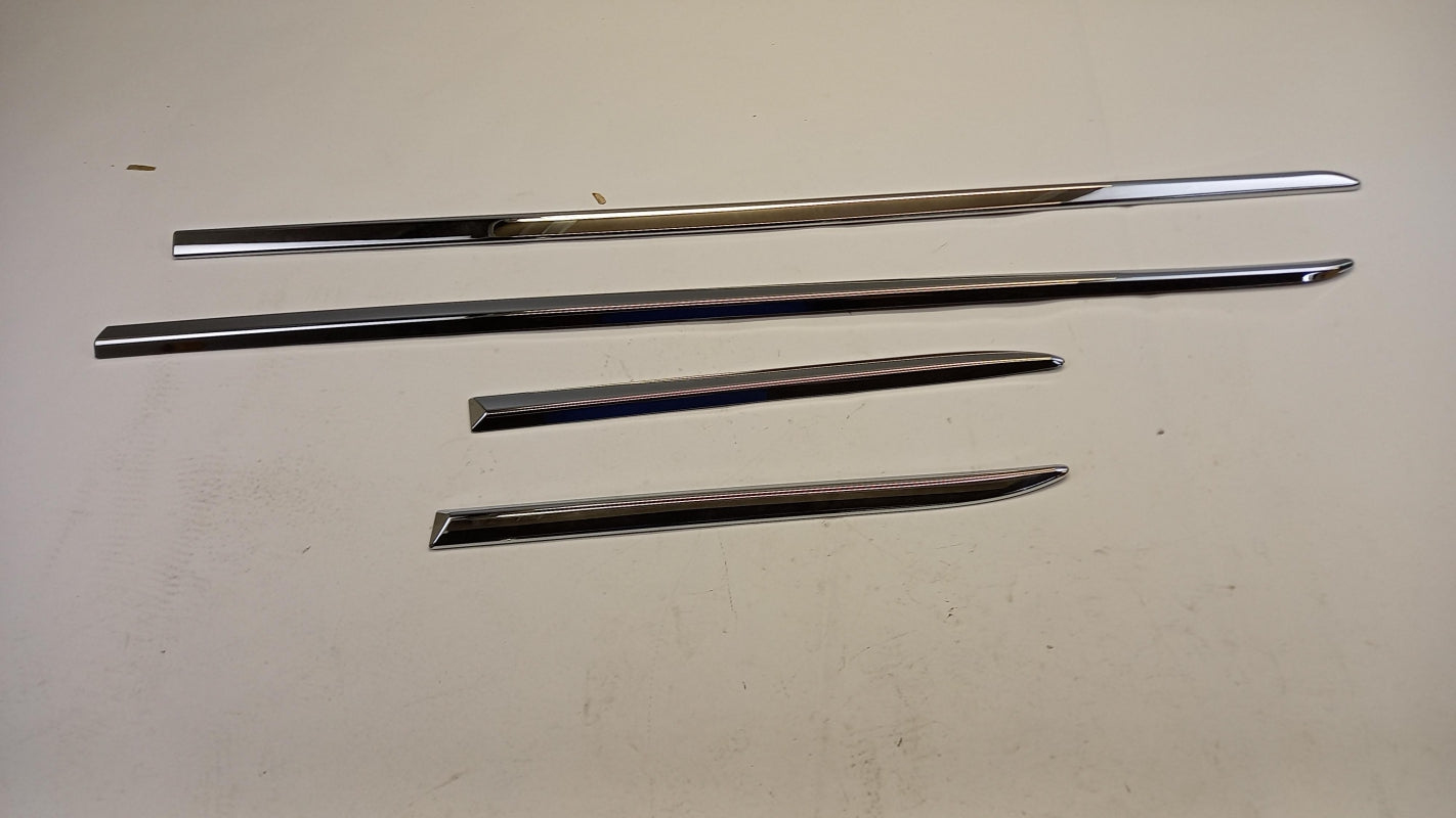 Original OE TOYOTA Tür Zierleiste PW1560200601