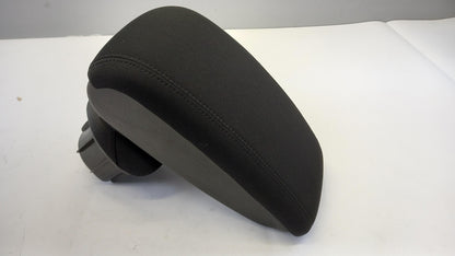 Original NISSAN Juke F15 Mittelarmlehne Premium Stoff KE8771K360