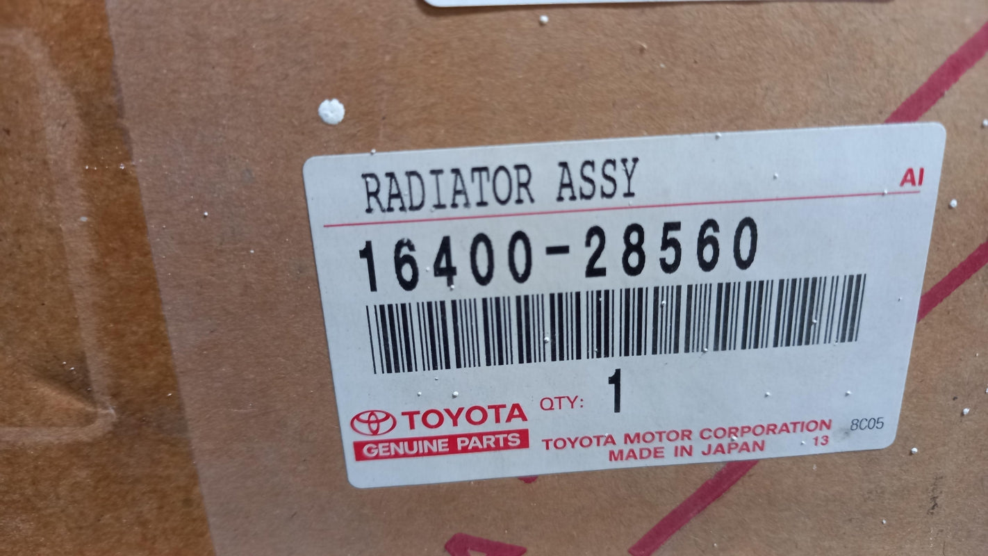 Original TOYOTA RAV4 2005-2019 Wasserkühler 1640028560