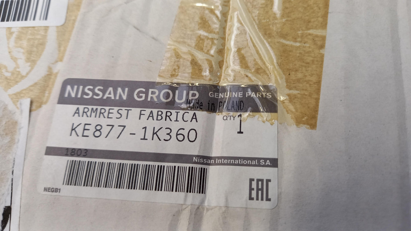 Original NISSAN Juke F15 Mittelarmlehne Premium Stoff KE8771K360