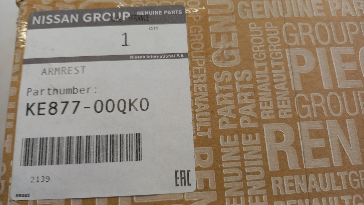 Original NISSAN Townstar XFX Armlehne vorne KE87700QK0