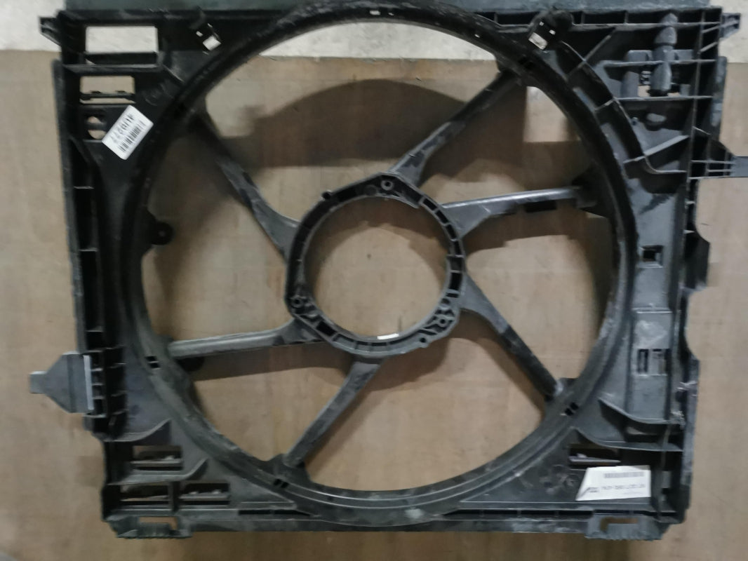 Original BMW 2er F87 3er F80 4er F82 F83 Kühlerlüfterverkleidung 67327850474