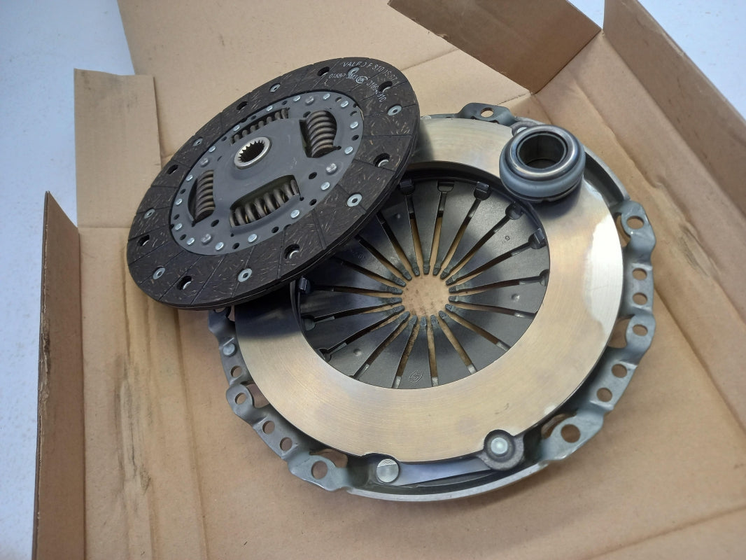 Original OE Peugeot Kupplungssatz 205281