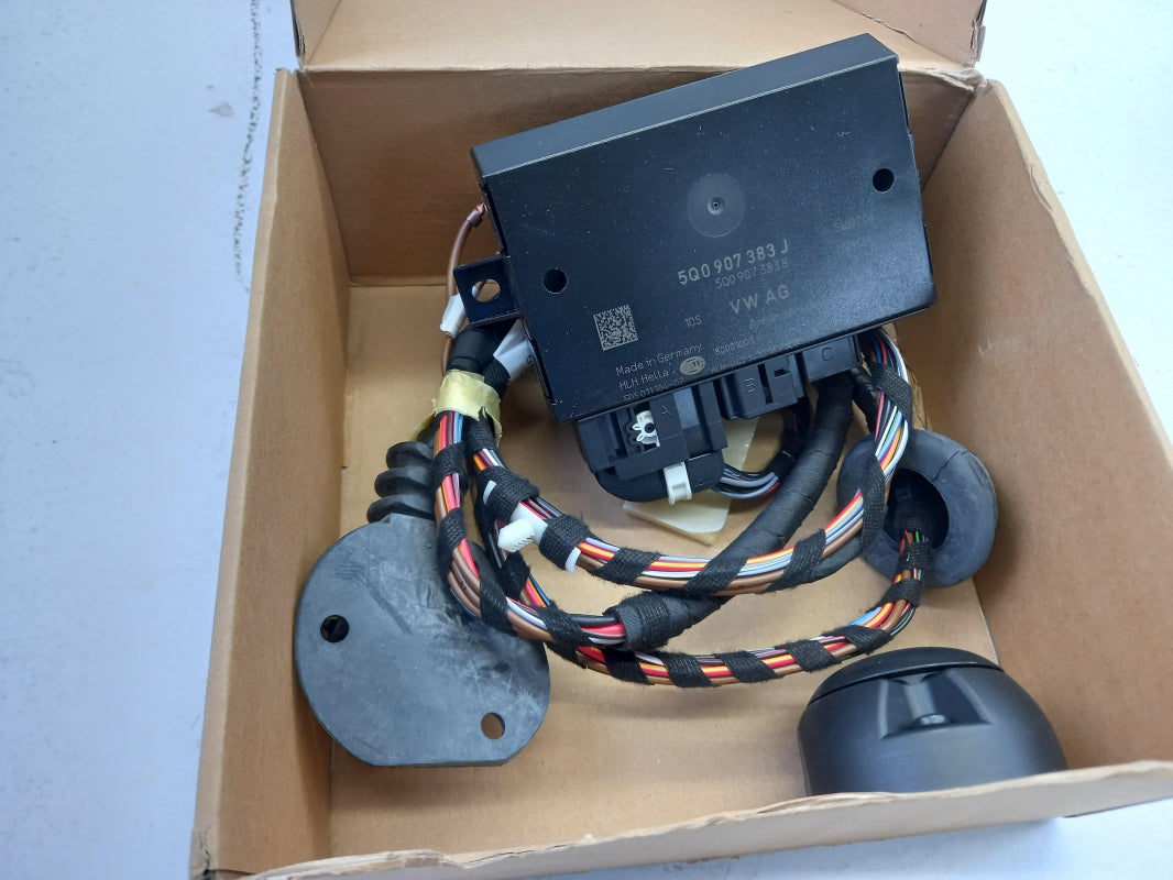 Original SKODA Superb 3V Anhängerkupplung Elektrosatz 13-pol 3V0055204A