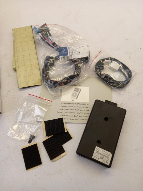 Original MERCEDES-BENZ W169 C169 W245 iPod Interface Montagesatz B67824253