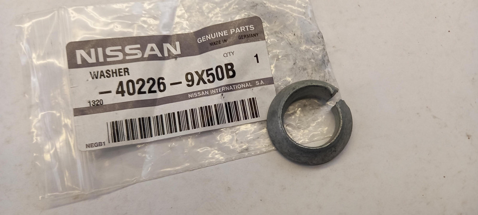 Original OE NISSAN Unterlegscheibe 402269X50B