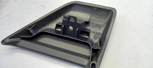 Original OE Peugeot Kappe 9818765680