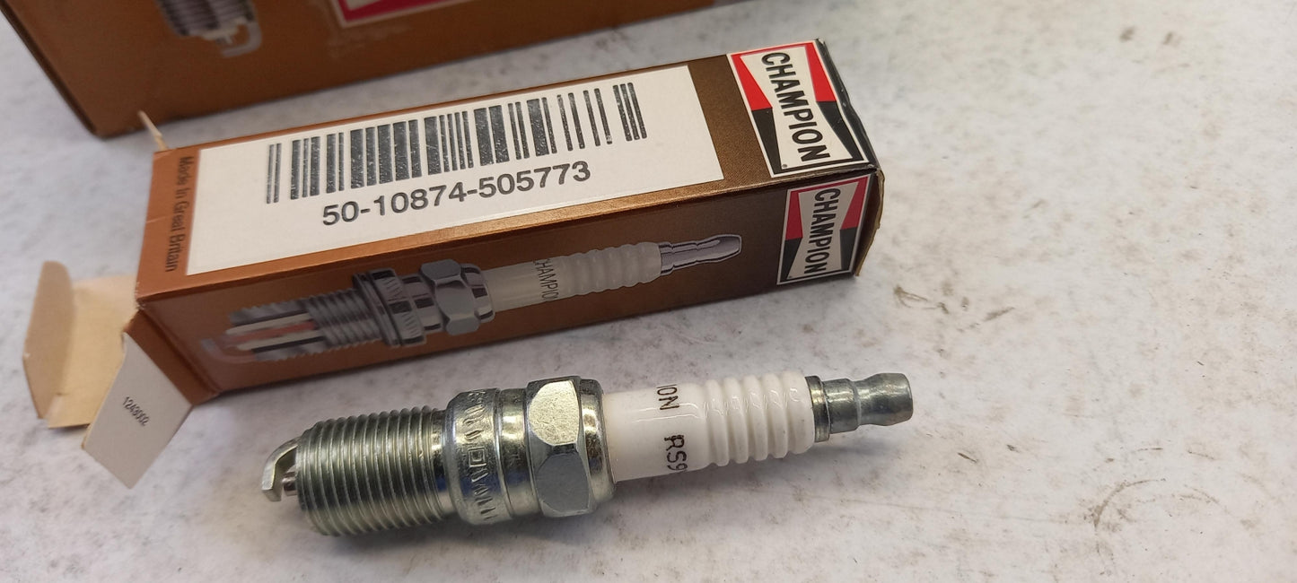 CHAMPION M14x1.25 Schraubenschlüsselgröße: 16 mm Zündkerze OE020 RS9YCC