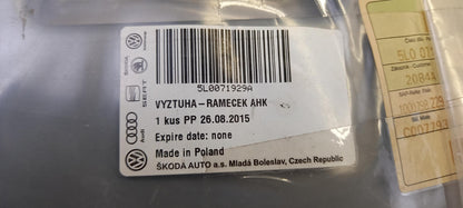 Original OE Volkswagen Stoßstange Abschlepphaken Abdeckung 5L0071929A
