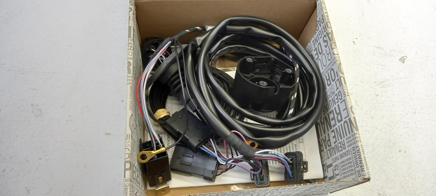 Original OE RENAULT Anhängerkupplung Elektrosatz 8201461969