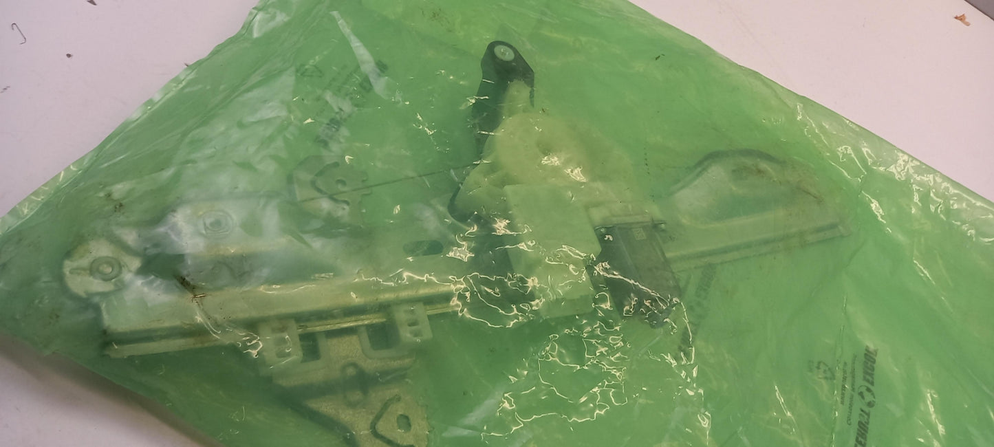 Original OE RENAULT Fensterheber 827203827R