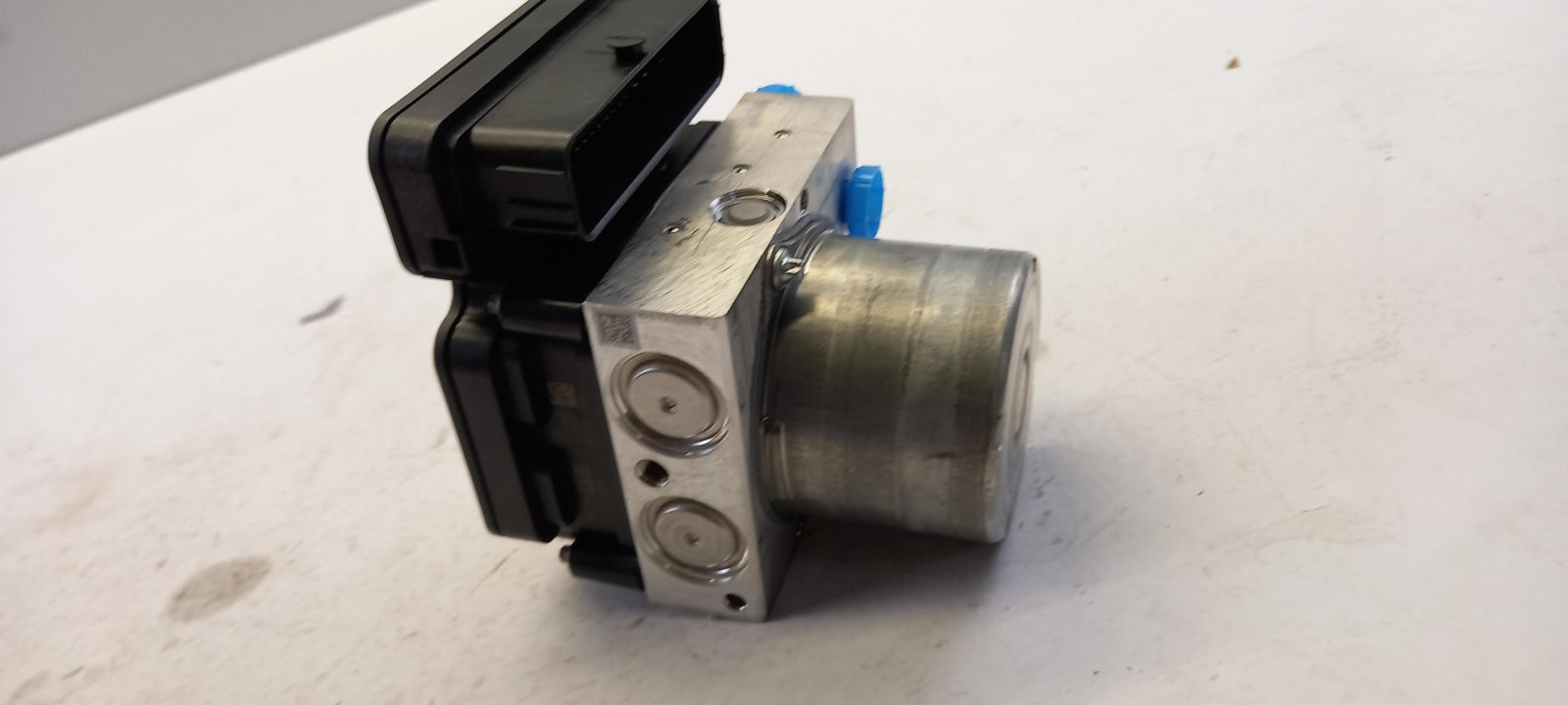 Original OPEL Astra-K ABS Bremsanlage Hydraulikpumpe 42706368