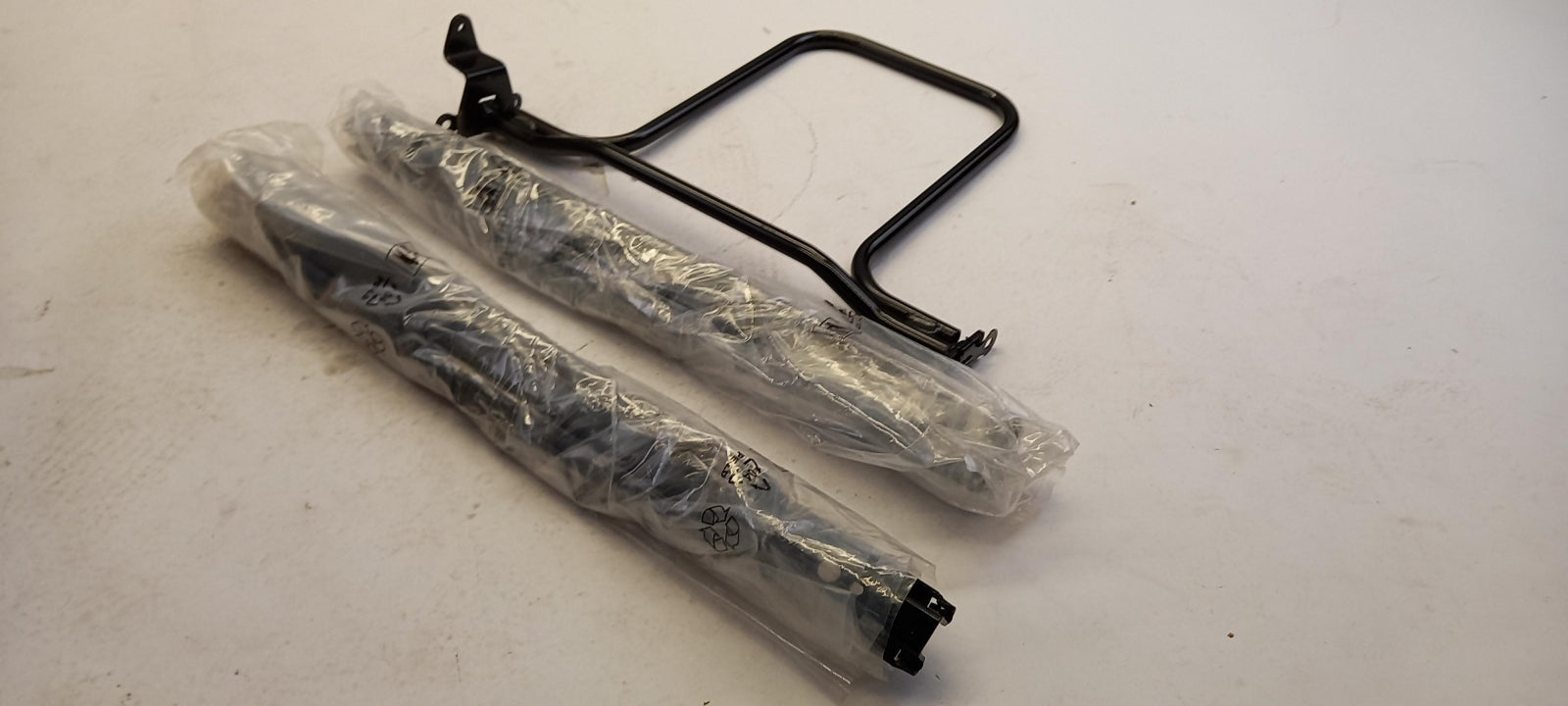 Original PEUGEOT 107 CITROEN C1 Sitzschiene vorne links 8916X6