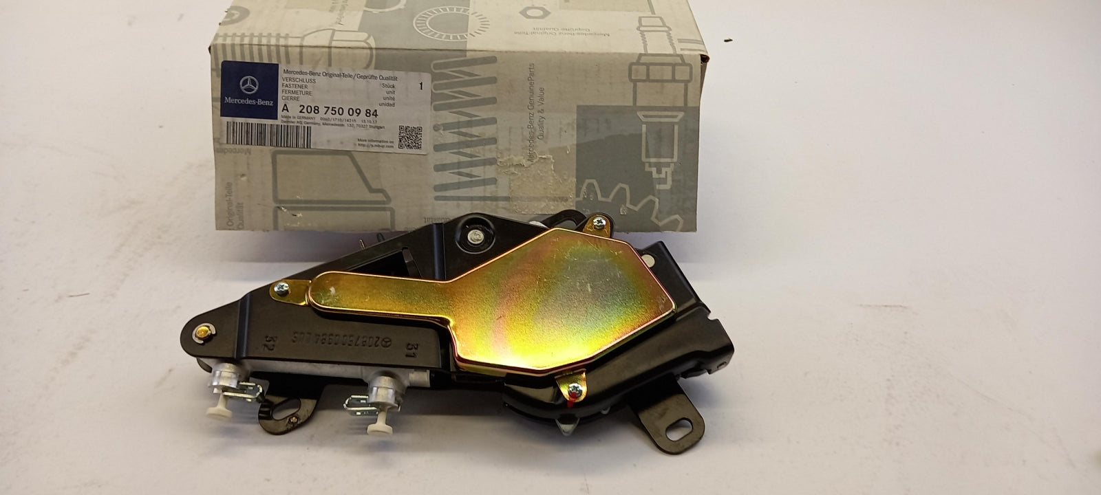 Original MERCEDES-BENZ CLK C208 A208 Verdeckschloß A2087500984