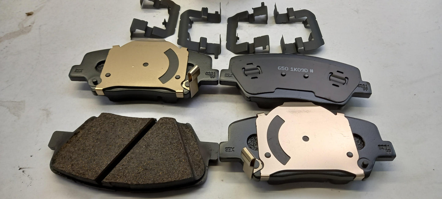 Original KIA Carens Rondo Vorne Bremsbeläge 58101A4A15