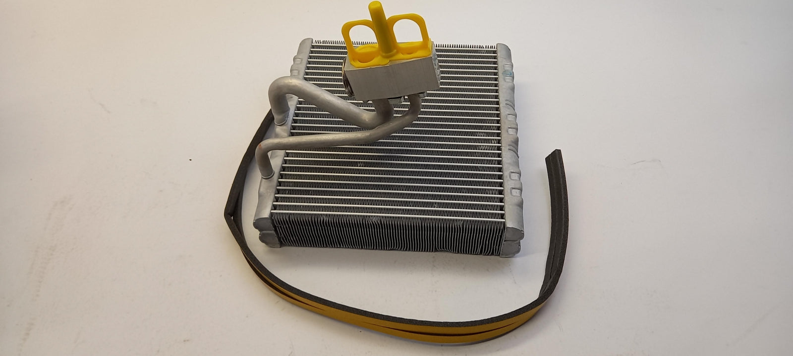 Original OE OPEL Klimaverdampfer 39151298