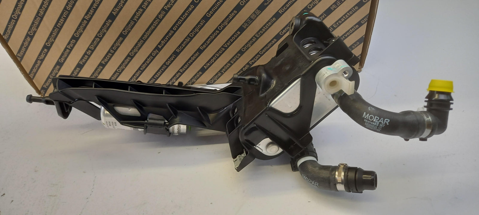 Original OE FIAT Klimakondensator 52116234