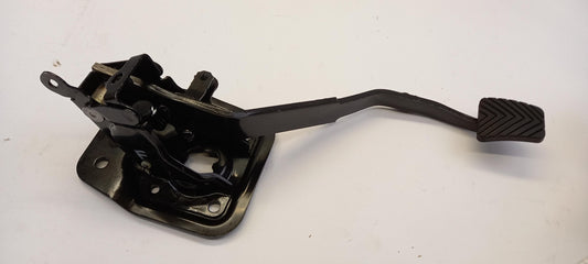 Original PEUGEOT 4007 4008 CITROEN C4 Aircross C-Crosser Kupplungspedal 2127Z7