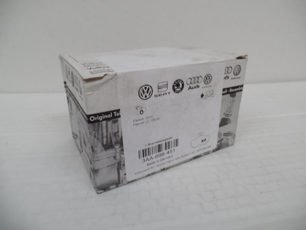 Original VW CC Passat B7 Sharan Mk2 Tiguan I Bremsbeläge hinten 3AA698451