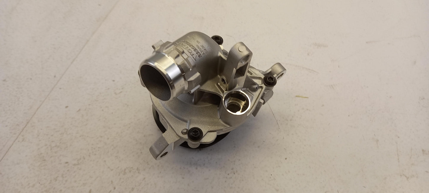 Original VOLVO S60 V60CC S90 V90CC XC40 XC60 XC90 2.0 Wasserpumpe 32252604