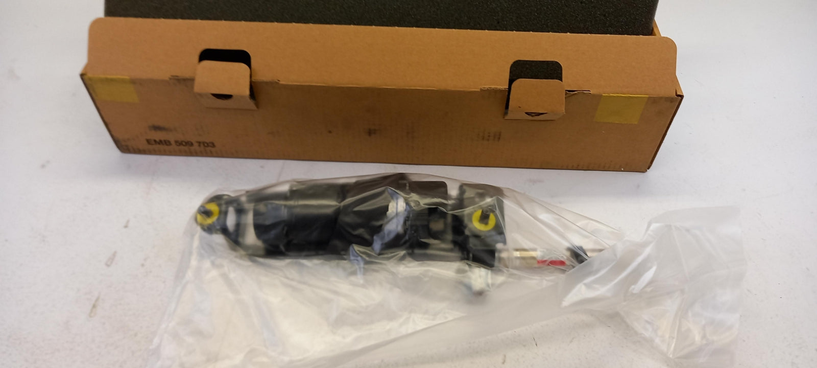 Original OE VOLVO Sicherheitsgurt Gurtstraffer 8639695