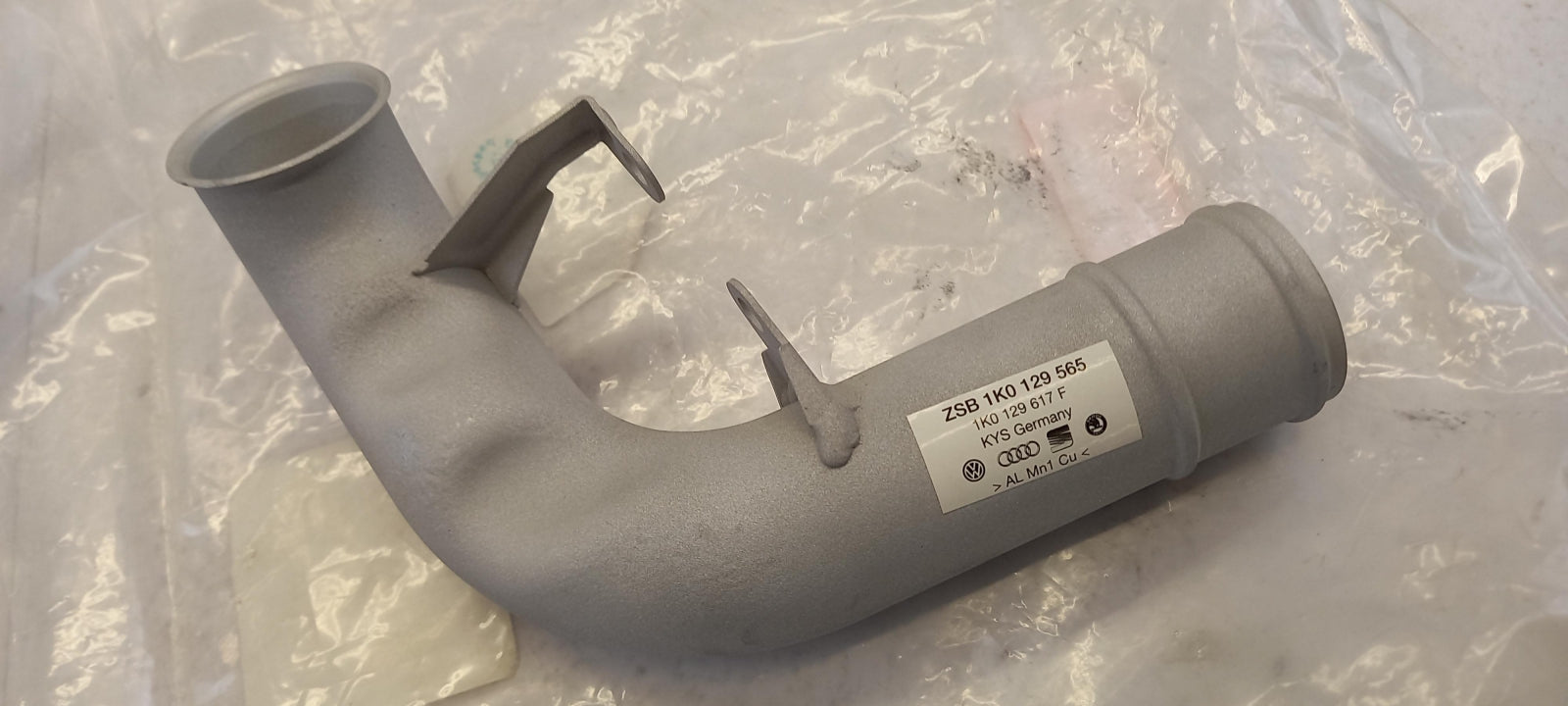 Original AUDI A3 8P VW Golf V Touran SKODA Octavia 1Z 1.6 Ansaugrohr 1K0129617F