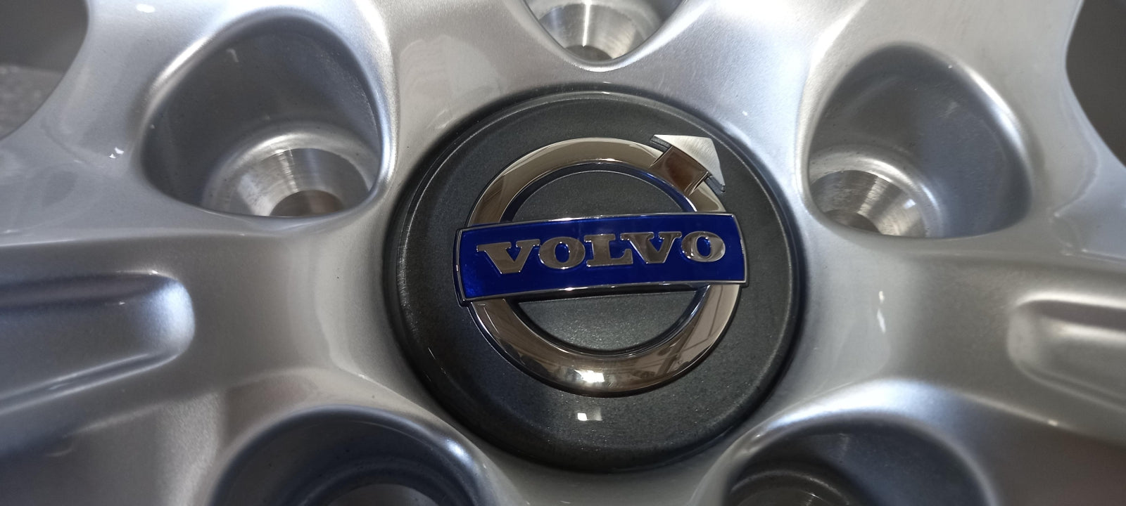Original VOLVO XC90 Vulcanis Alufelge 8Jx19 ET:49 30789046