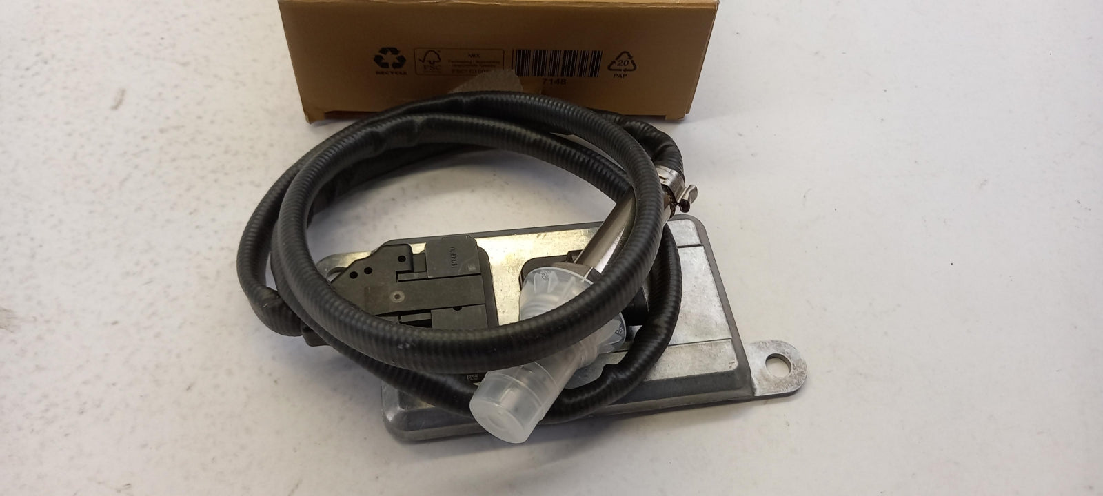 Original IVECO Eurocargo Stralis Tector Lambdasonde NOx Sensor 5801754014