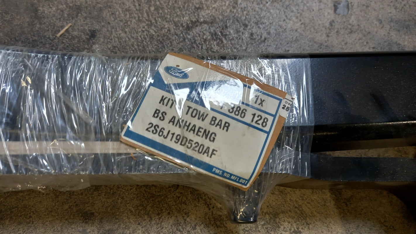 Original FORD Fiesta V Fusion 02-12 Anhängerkupplung 1386128