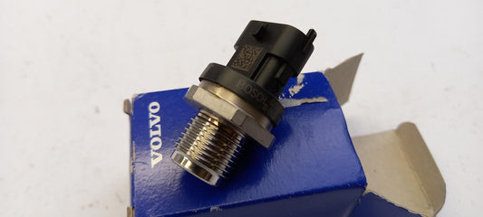 Original VOLVO C30 C70 S40 V50 S60 V60 S80 XC60 Kraftstoffdruck Sensor 30787950
