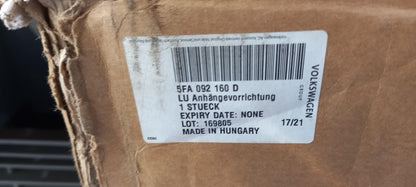 Original SEAT Leon 5F 2020- Anhängerkupplung abnehmbar 5FA092160D