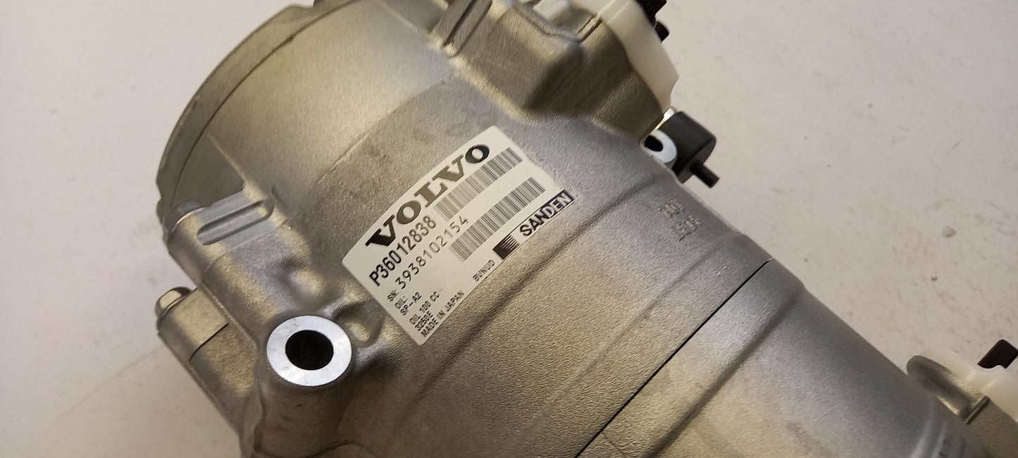 Original VOLVO S60 V60 S90 V90 XC60 XC90 Polestar 1 Klimakompressor 36012838