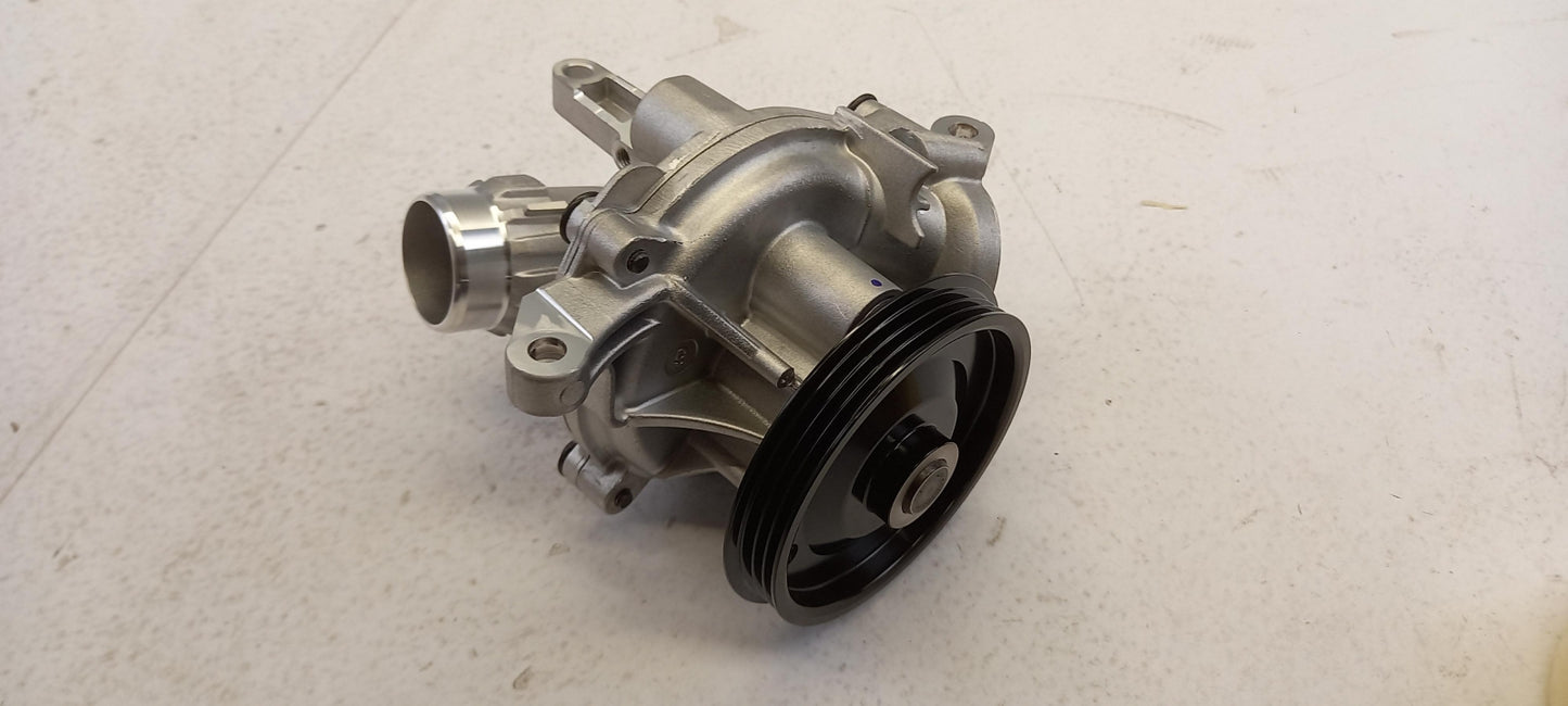 Original VOLVO S60 V60CC S90 V90CC XC40 XC60 XC90 2.0 Wasserpumpe 32252604