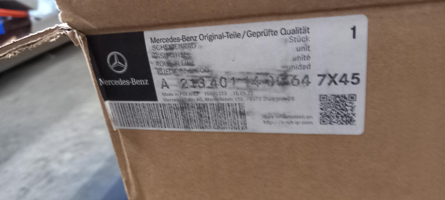 Original MERCEDES-BENZ E-Klasse Felge 8Jx18 ET43 A2134011400647X45