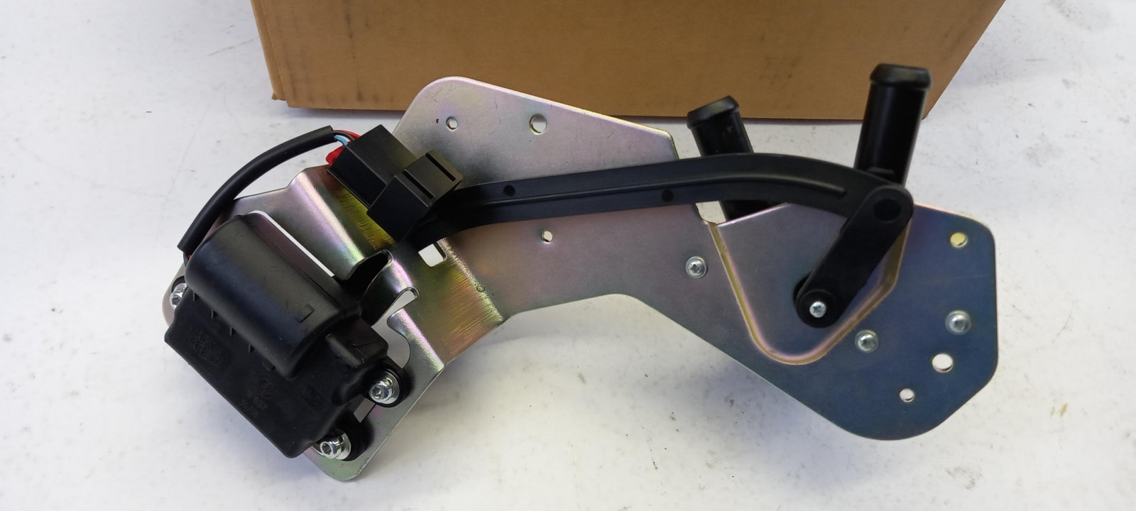 Original PEUGEOT Boxer CITROEN Jumper Wärmetauscher Kühlmittelregelventil 644895