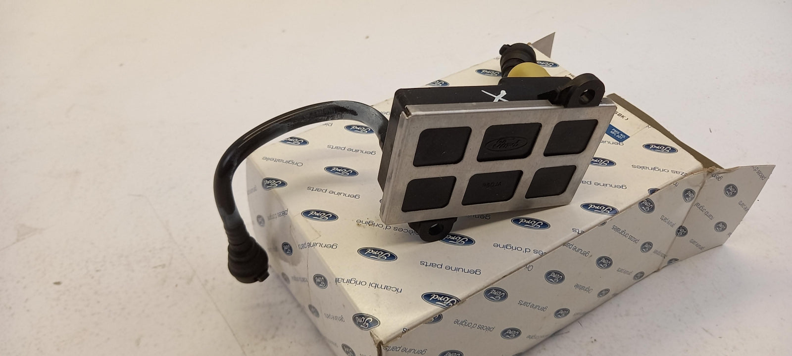 Original FORD Fiesta Escort Mondeo Diesel Kraftstoffvorwärmer 1008812