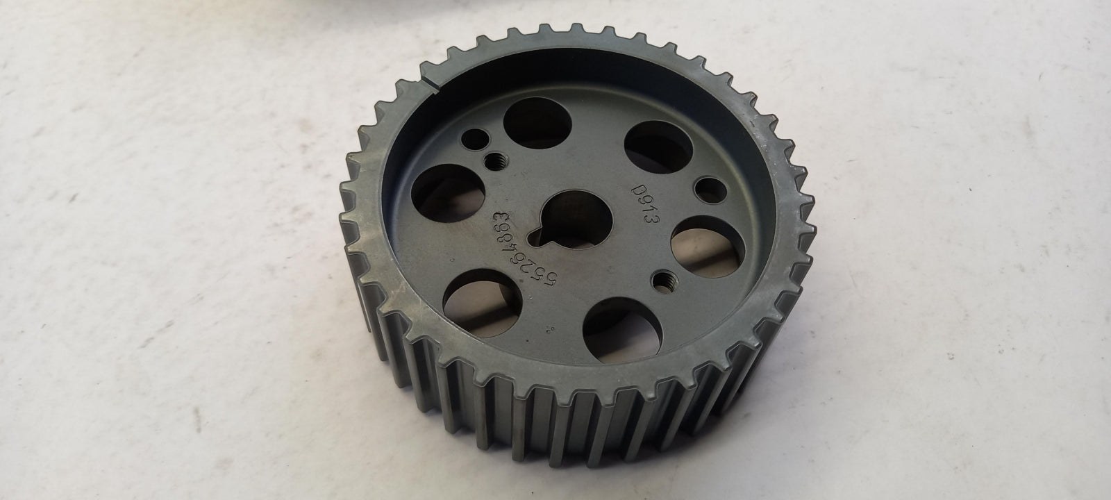 Original SUZUKI SX4 S-Cross 1.6 D16AA Einspritzpumpe Riemenscheibe 1281165MA0000