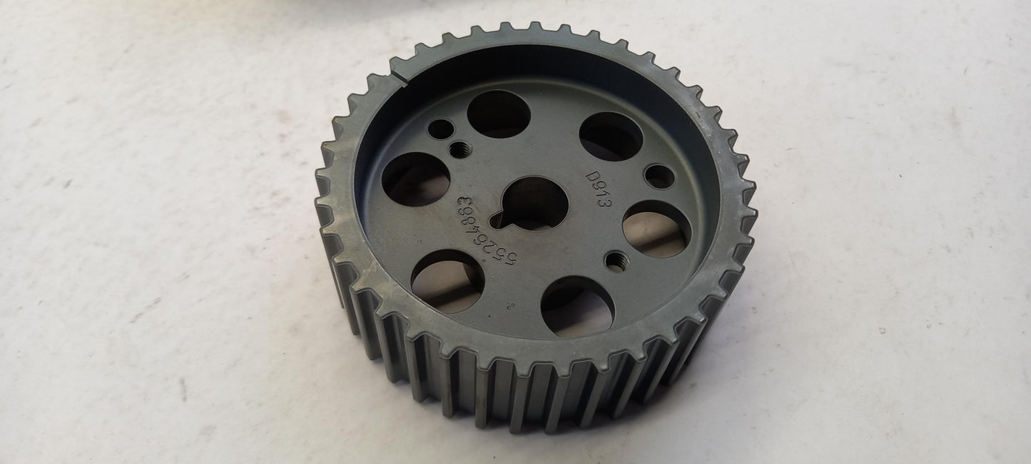 Original SUZUKI SX4 S-Cross 1.6 D16AA Einspritzpumpe Riemenscheibe 1281165MA0000