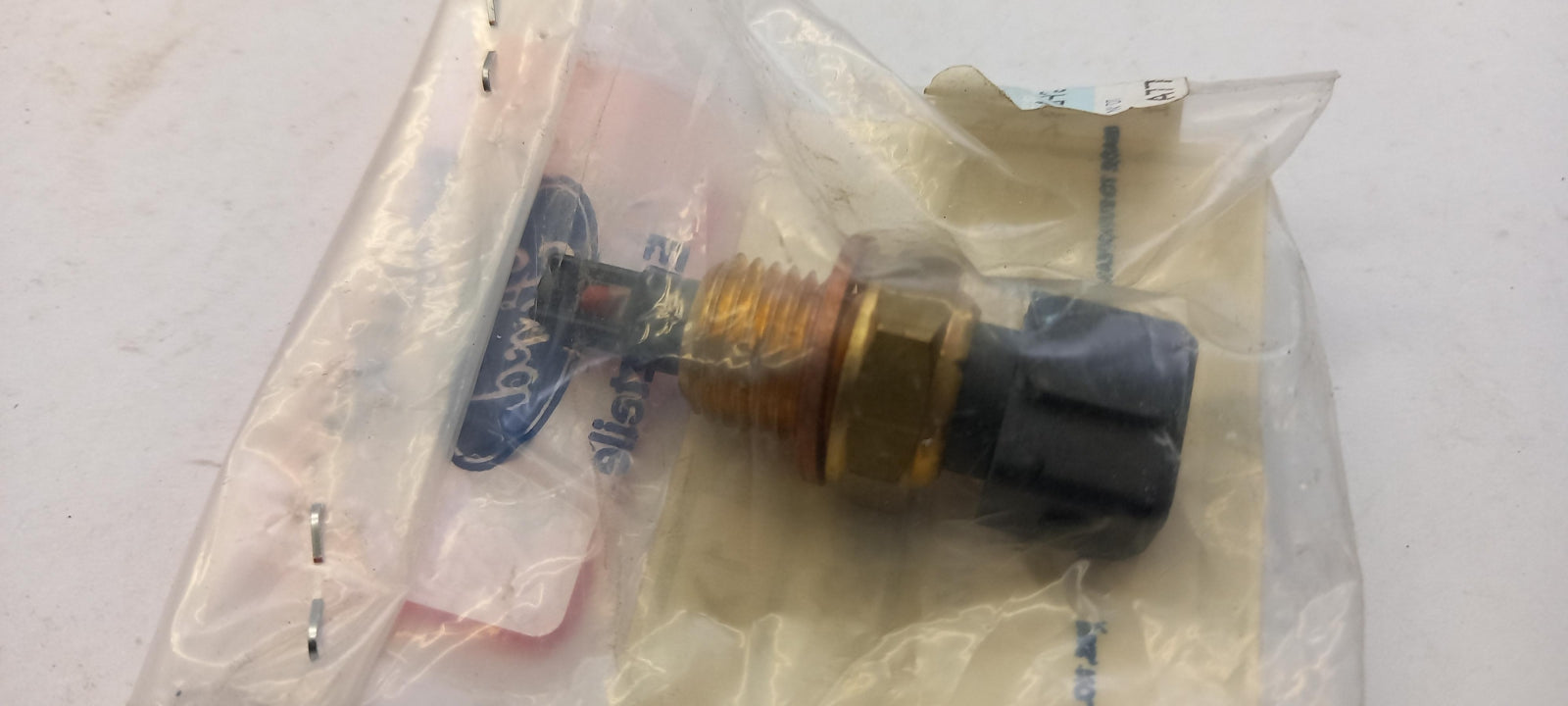 Original FORD Escort Sierra 2.0i Ansauglufttemperatursensor 1639284