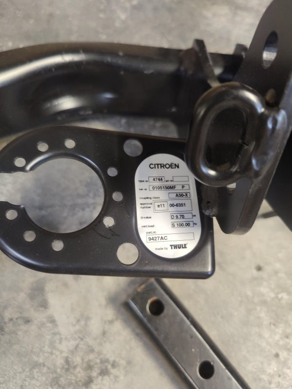 Original CITROEN C4 Picasso Anhängerkupplung 9427AC