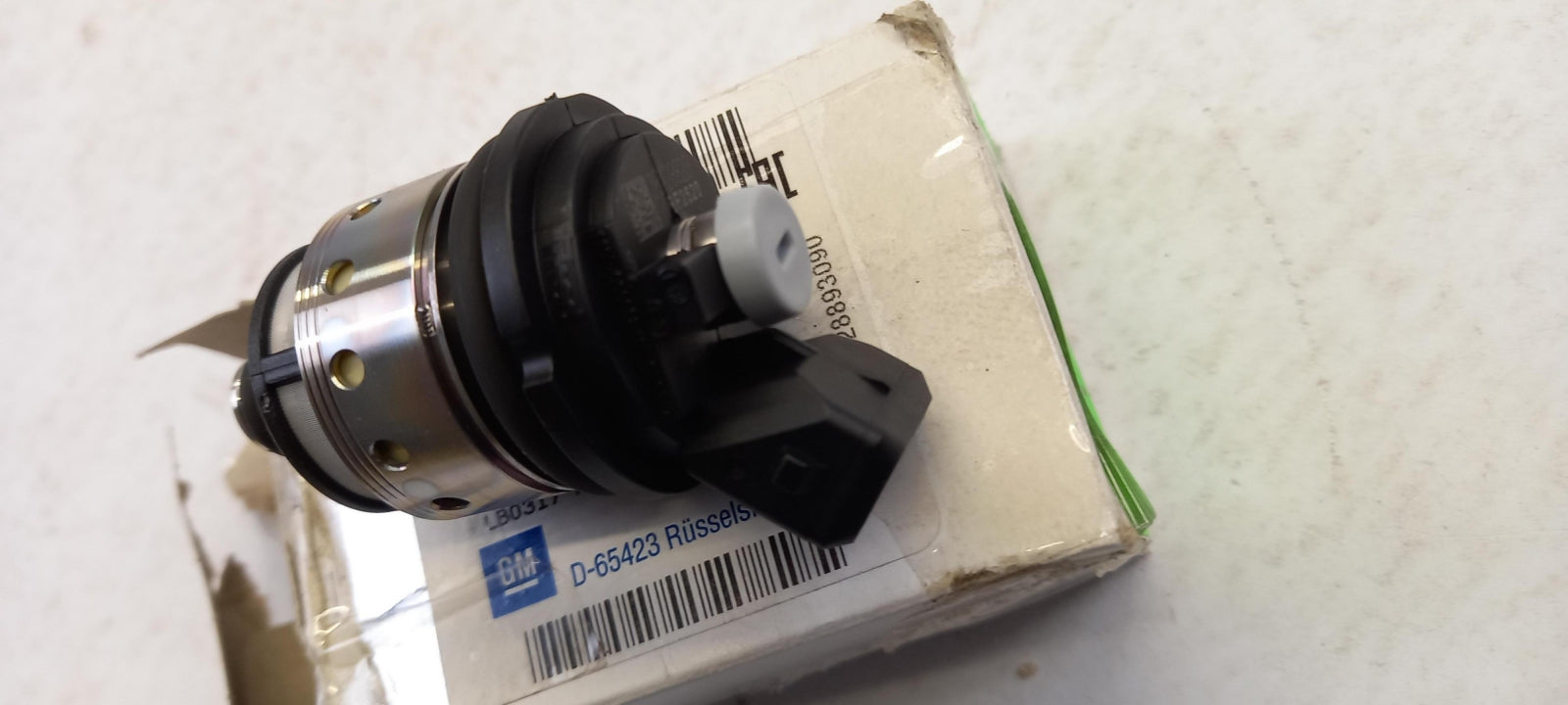 Original OE OPEL Injektor 55491566