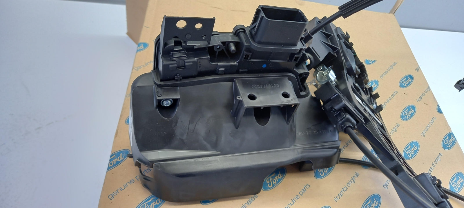 Original FORD B-MAX (JK) 12-18 Türschloss vorne rechts 2014378