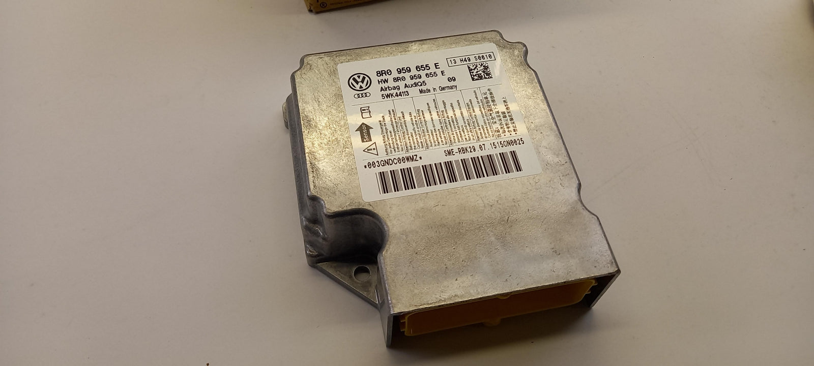 Original OE Volkswagen Airbag Steuergerät 8R0959655E