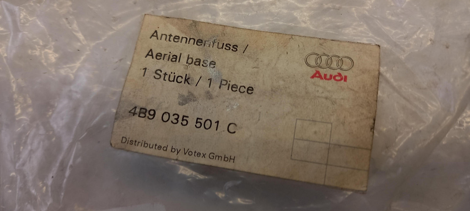 Original OE Volkswagen Antennenfuss 4B9035501C