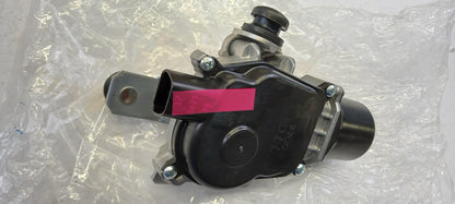 Original MAZDA CX-3 (DK) Wischermotor vorne DB2W67340