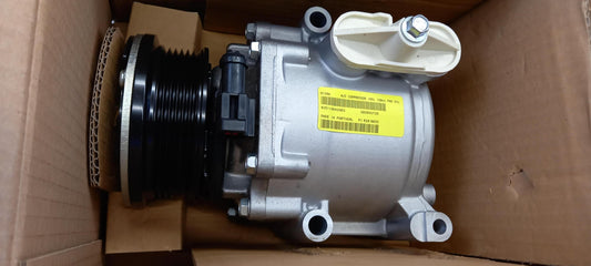 Original FORD Fiesta Fusion Klimakompressor 1811105